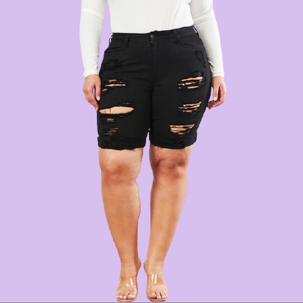 Bermuda Mama Shorts